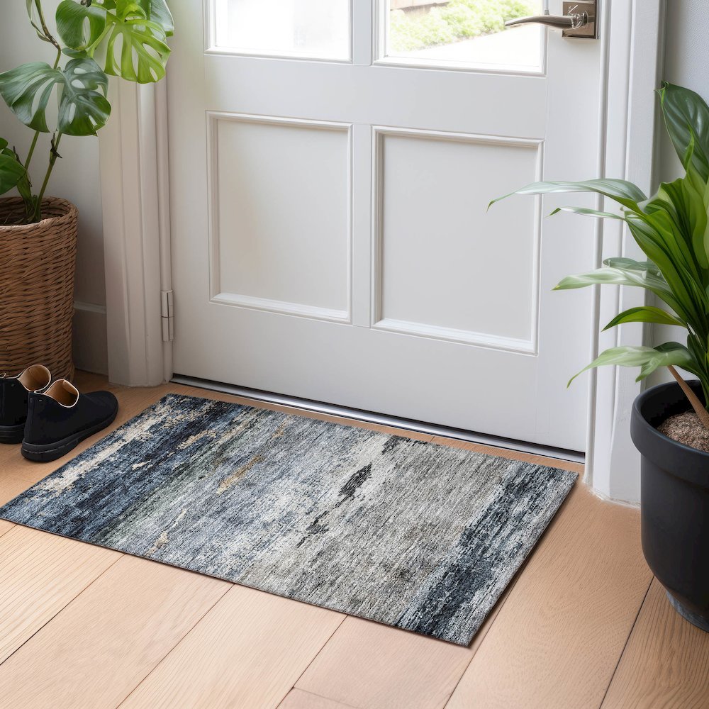 Indoor/Outdoor Nouveau Navy 1'8" x 2'6" Rug. Picture 5