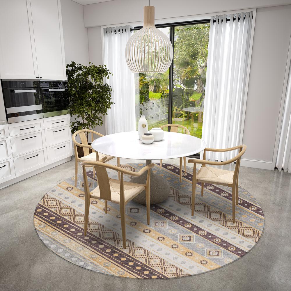 Yuma Gilded Transitional Southwest 8' x 8' Area Rug Gilded AYU42. Picture 1