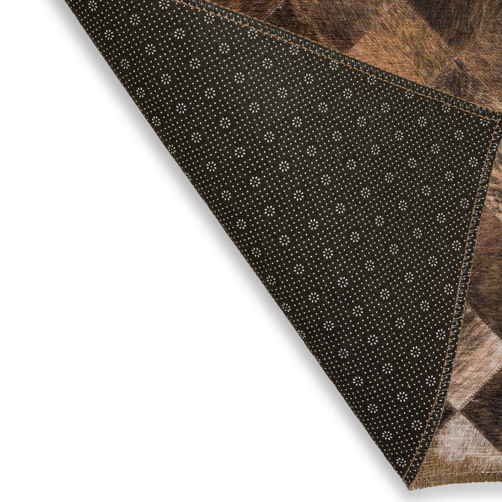 Laredo Brown Animal Patchwork 1'8" x 2'6" Accent Rug Brown ALR32. Picture 4