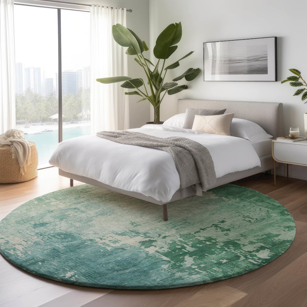 Machine Washable Indoor/Outdoor Pacifica Emerald 8' x 8' Round Rug. Picture 5