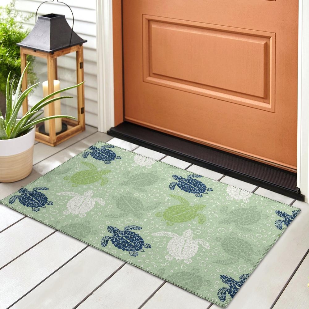 Indoor/Outdoor Surfside ASR43 Green Washable 1'8" x 2'6" Rug. Picture 2