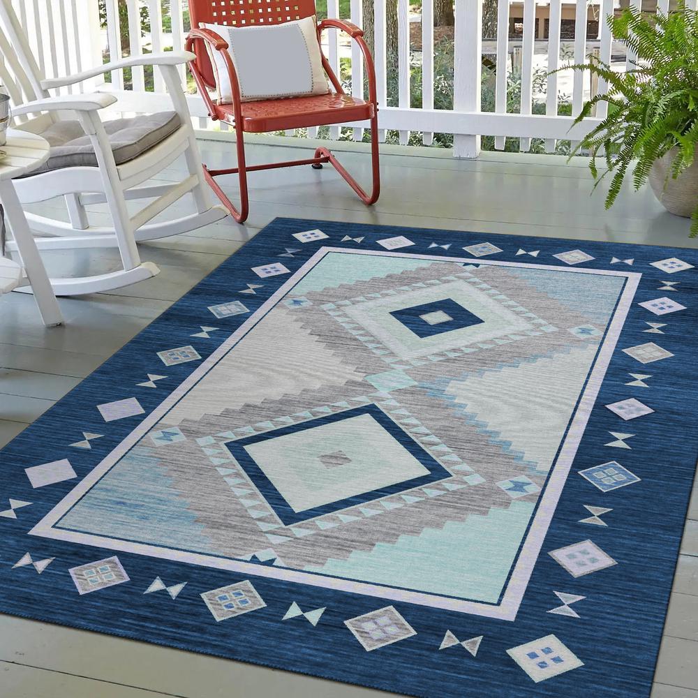 Indoor/Outdoor Phoenix PH2 Denim Washable 2'6" x 3'10" Rug. Picture 10
