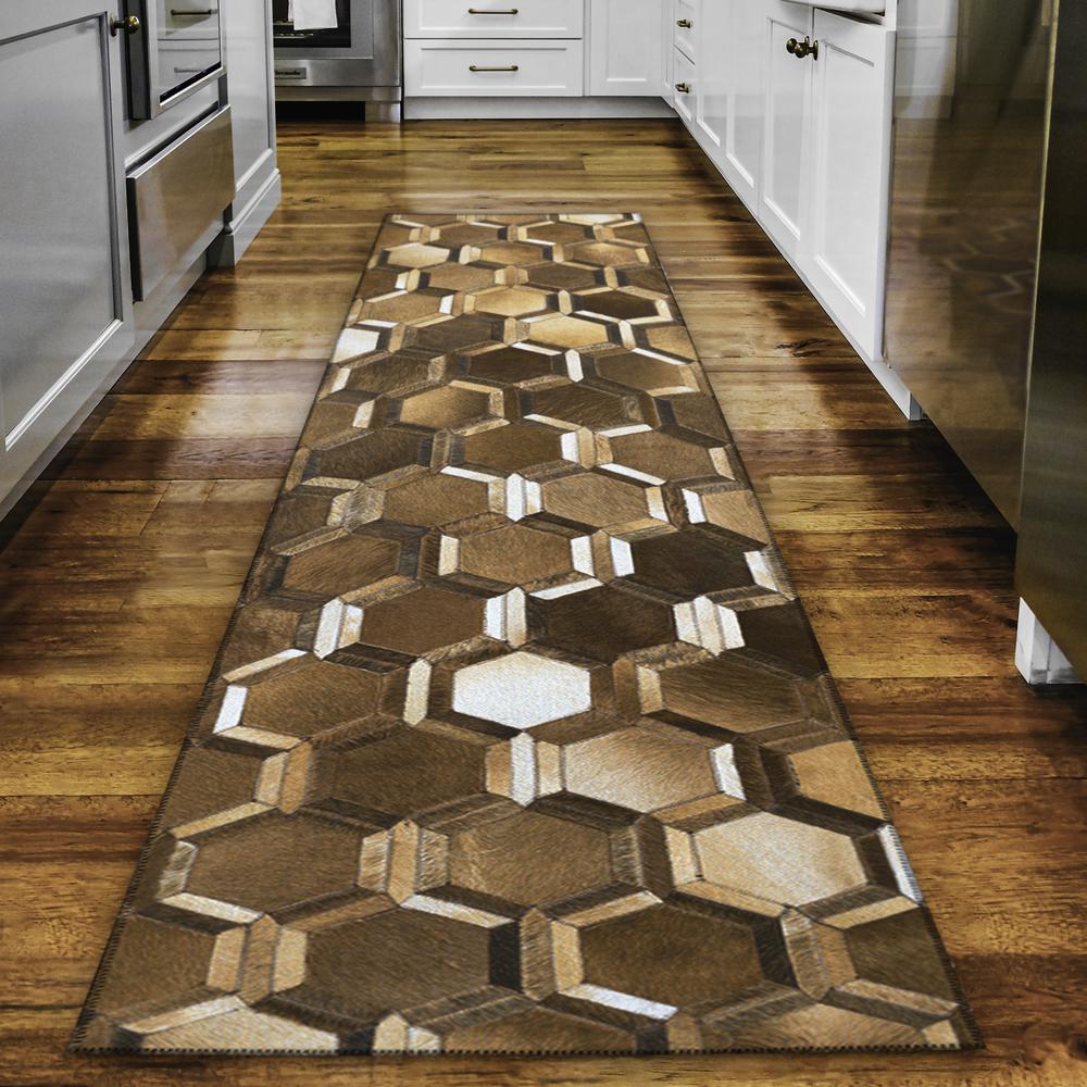 Laredo Brown Animal Patchwork 2'3" x 7'6" Runner Rug Brown ALR31. Picture 1