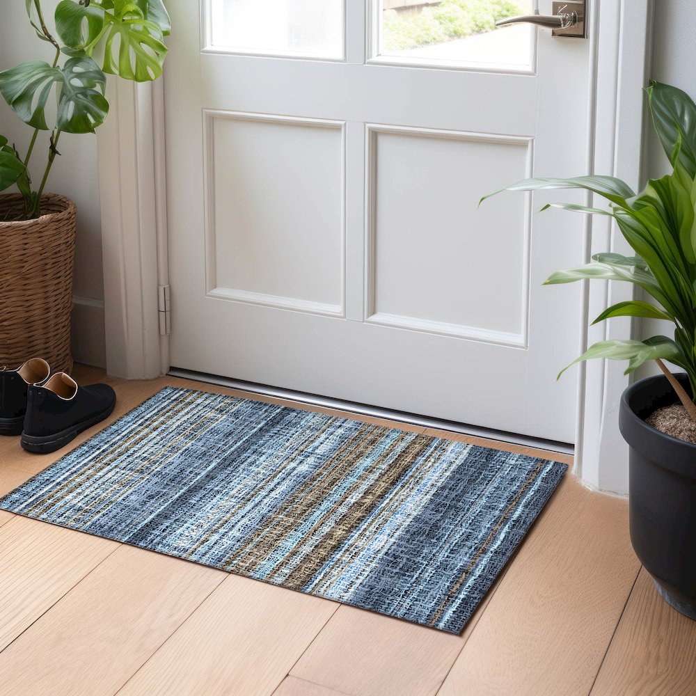 Luxury Washable Indoor/Outdoor Portico Navy 1'8" x 2'6" Rug. Picture 5