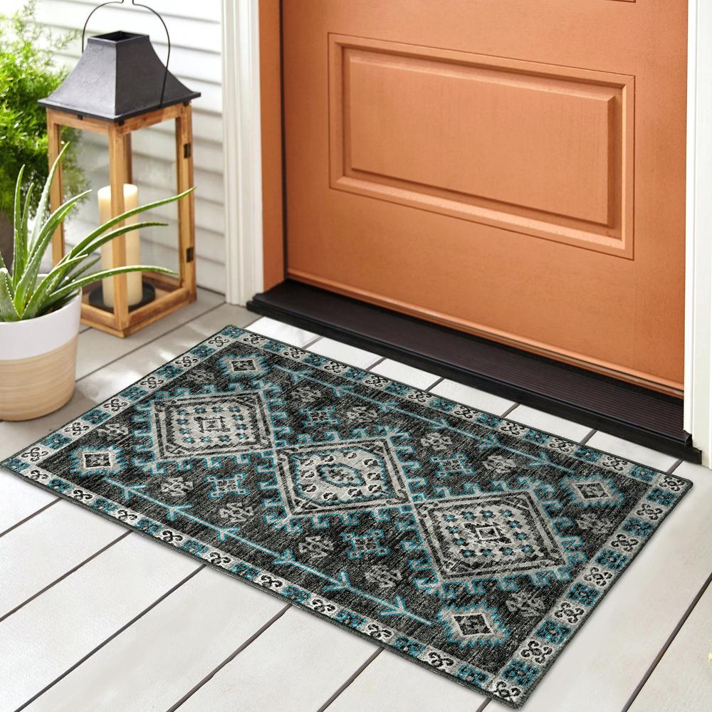 Brisbane BR2 Midnight 1'8" x 2'6" Rug. Picture 2