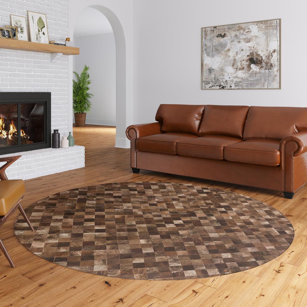 Laredo Brown Animal Patchwork 8' x 8' Round Rug Brown ALR32. Picture 1