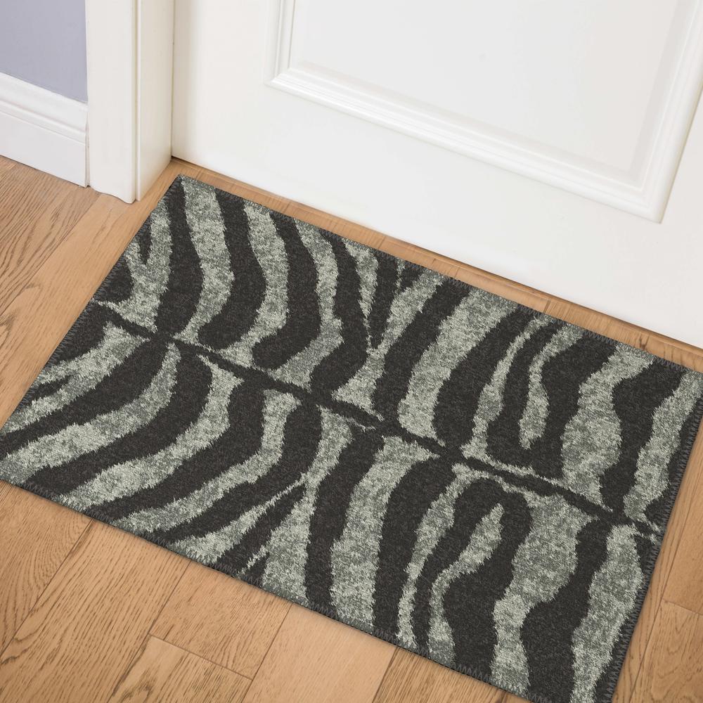 Safari Shadow Animal Animal Print 1'8" x 2'6" Accent Rug Shadow ASF31. Picture 1