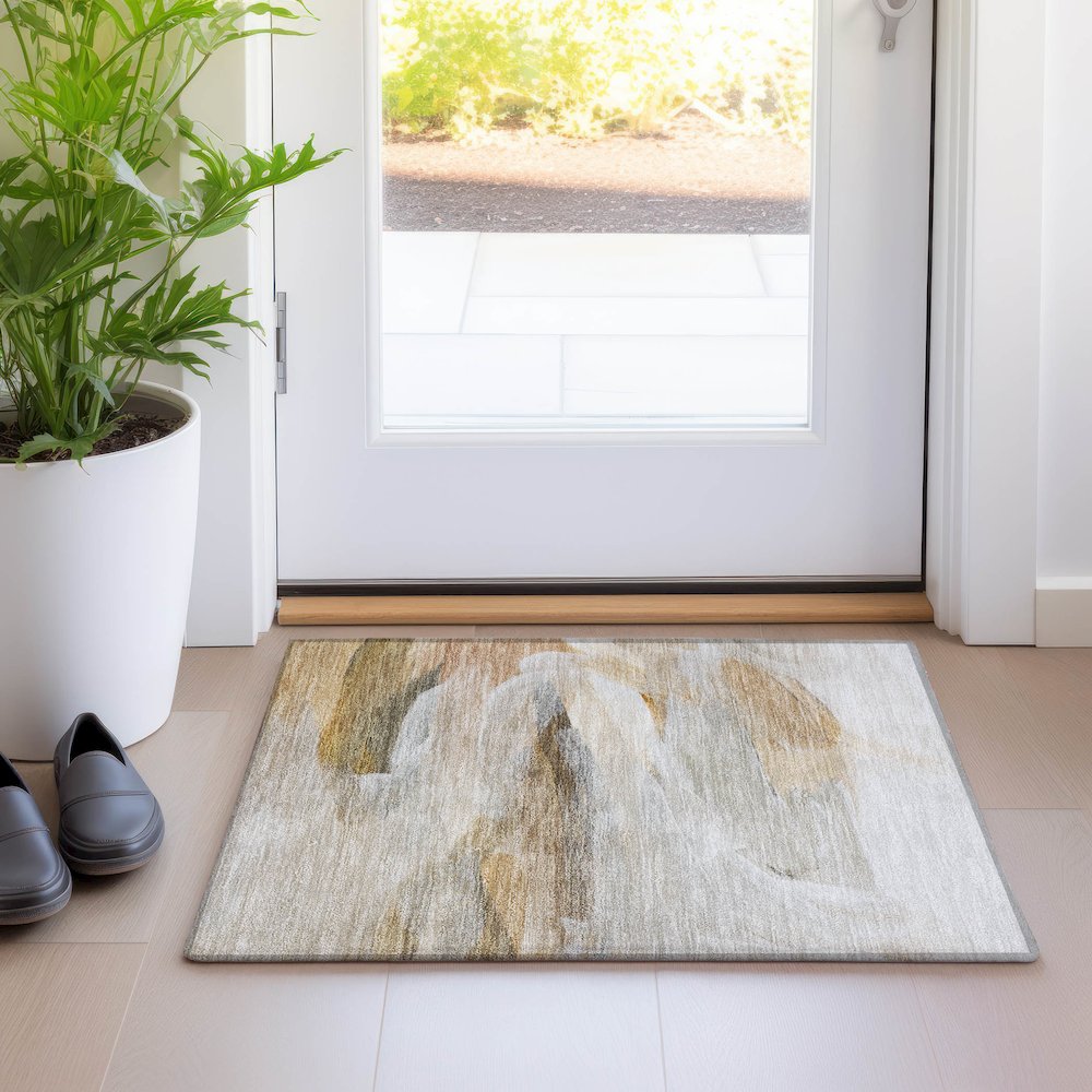 Luxury Washable Indoor/Outdoor Ravenna Taupe 1'8" x 2'6" Rug. Picture 5