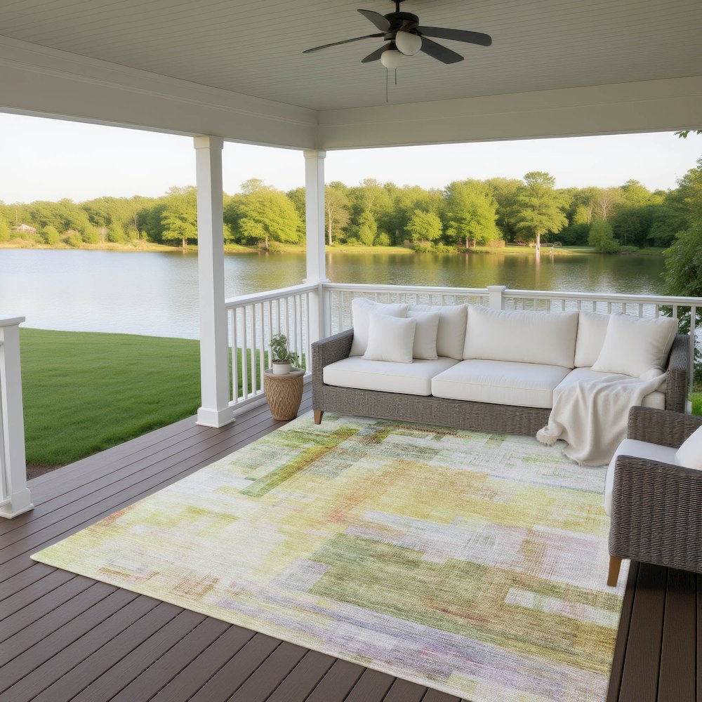 Luxury Washable Indoor/Outdoor Ravenna Green 2'6" x 3'10" Rug. Picture 7