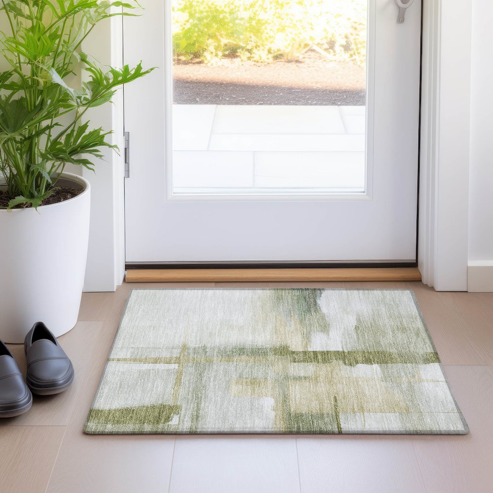 Luxury Washable Indoor/Outdoor Ravenna Aloe 1'8" x 2'6" Rug. Picture 5