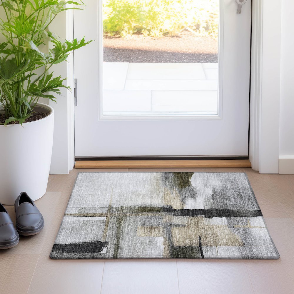 Luxury Washable Indoor/Outdoor Ravenna Gray 1'8" x 2'6" Rug. Picture 5
