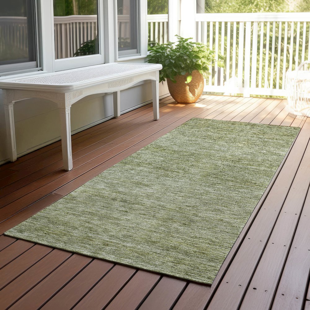 Luxury Washable Indoor/Outdoor Soft Essentials SE1 Green 2'3" x 7'6" Runner Rug. Picture 6