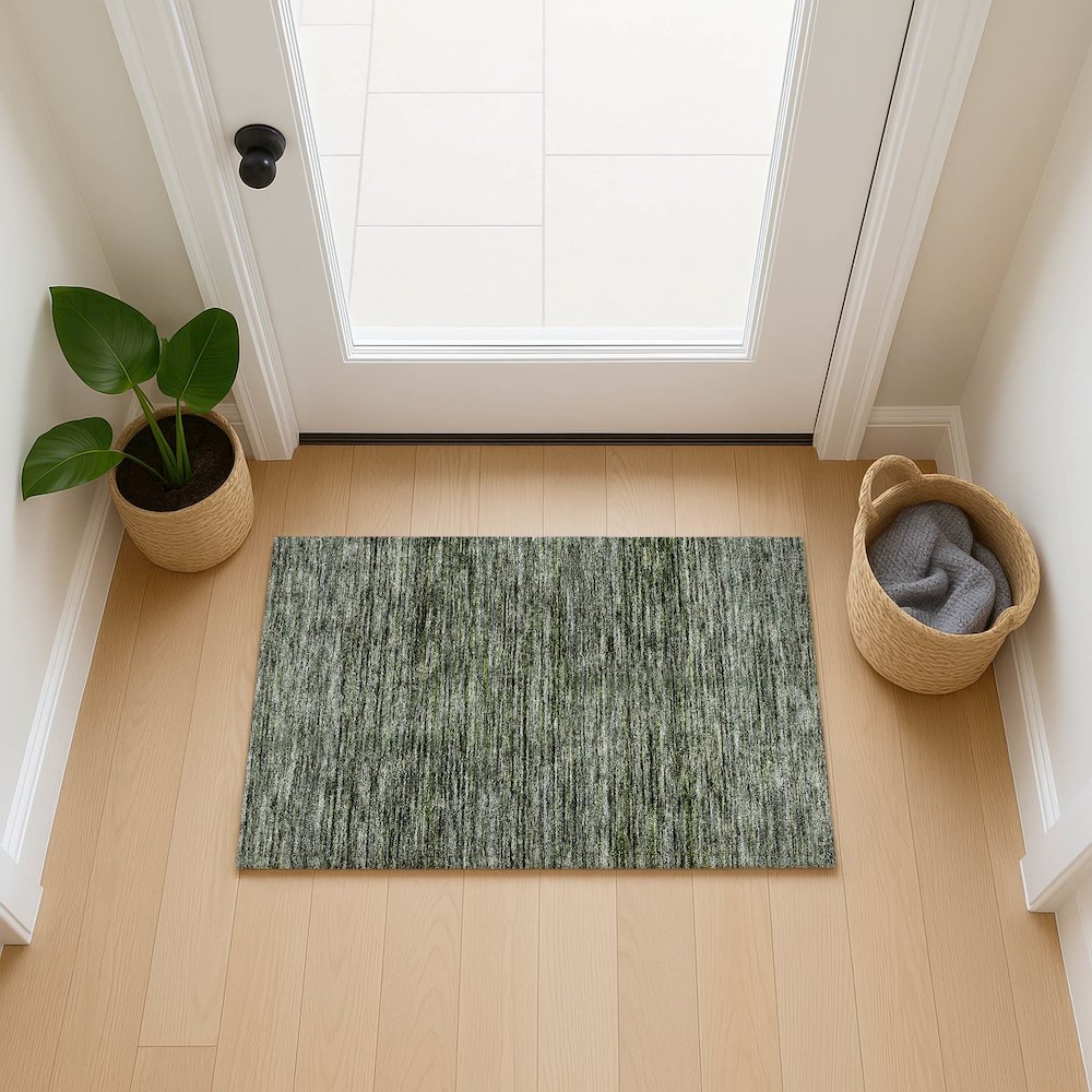 Luxury Washable Indoor/Outdoor Soft Essentials SE1 Green 1'8" x 2'6" Rug. Picture 5
