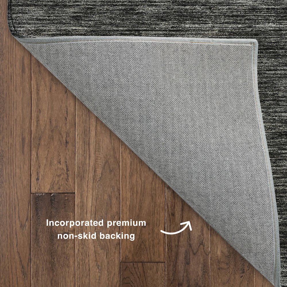 Luxury Washable Indoor/Outdoor Soft Essentials SE1 Gray 1'8" x 2'6" Rug. Picture 4