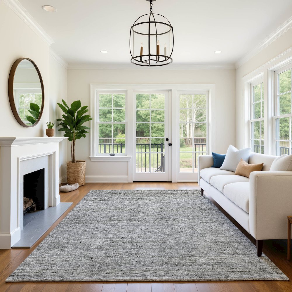 Luxury Washable Indoor/Outdoor Soft Essentials SE1 Gray 2'6" x 3'10" Rug. Picture 6