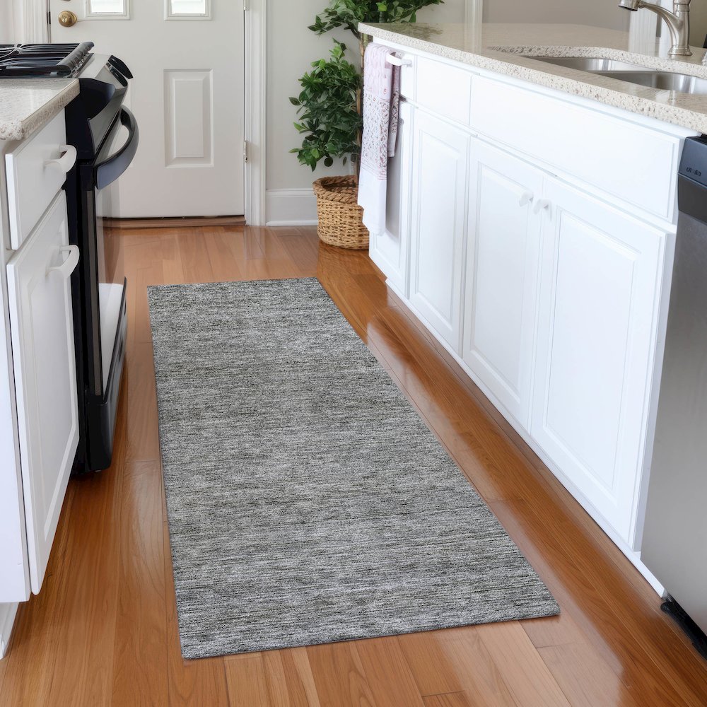 Luxury Washable Indoor/Outdoor Soft Essentials SE1 Gray 2'3" x 7'6" Runner Rug. Picture 5