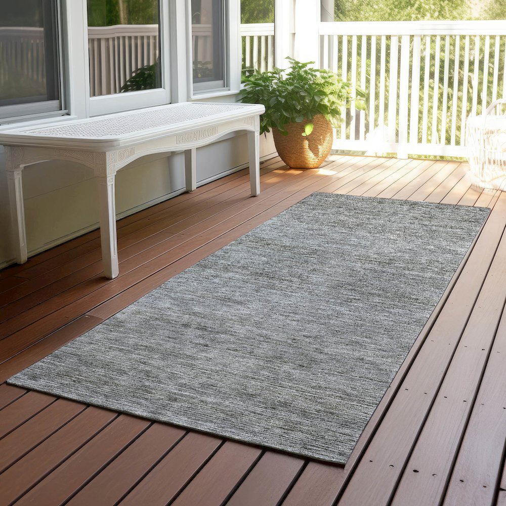 Luxury Washable Indoor/Outdoor Soft Essentials SE1 Gray 2'3" x 7'6" Runner Rug. Picture 6