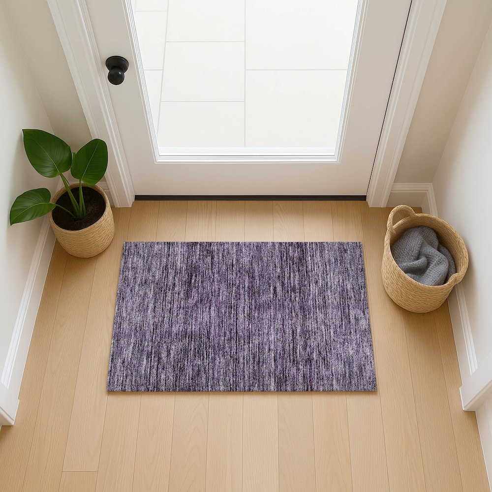 Luxury Washable Indoor/Outdoor Soft Essentials SE1 Purple 1'8" x 2'6" Rug. Picture 5