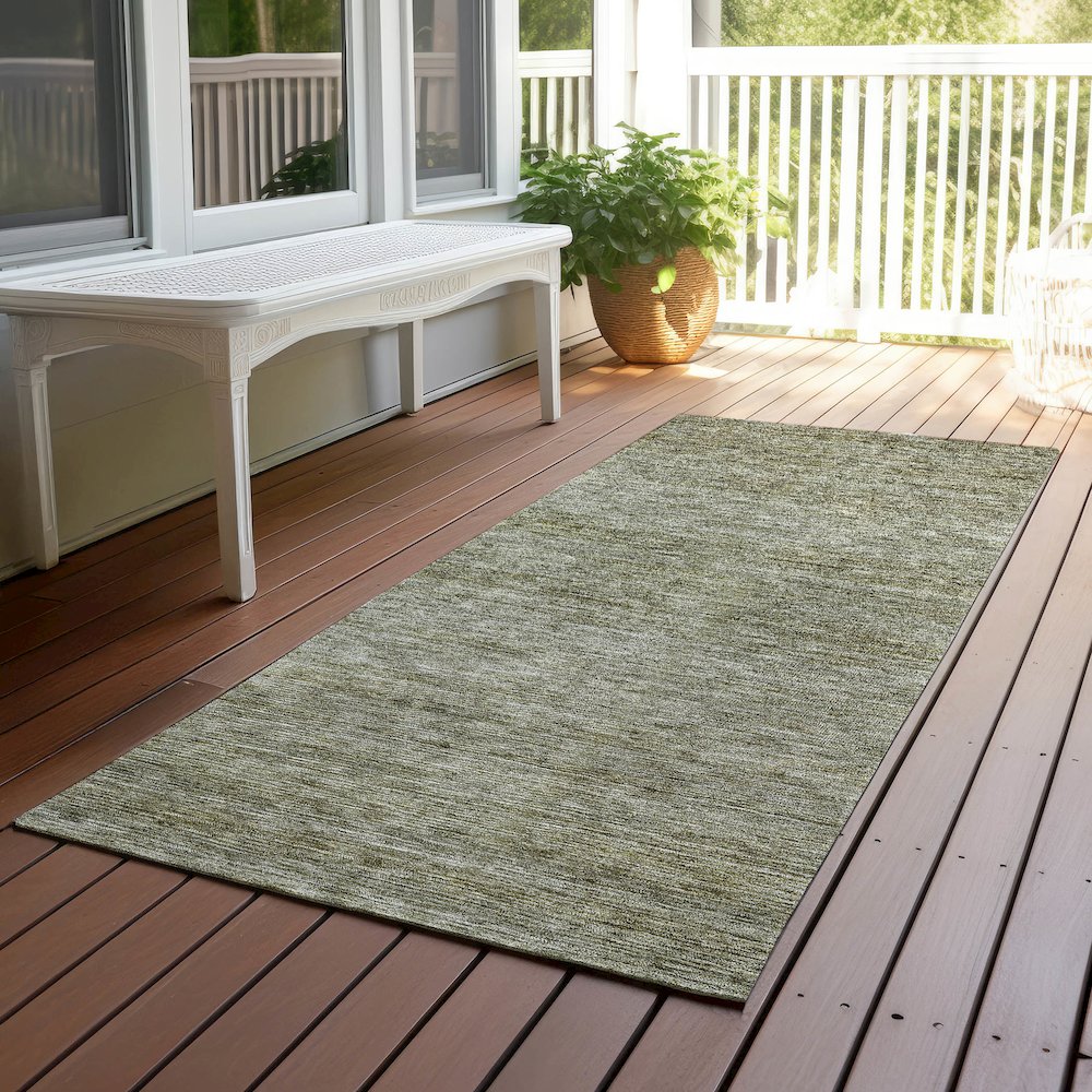 Luxury Washable Indoor/Outdoor Soft Essentials SE1 Green 2'3" x 7'6" Runner Rug. Picture 6