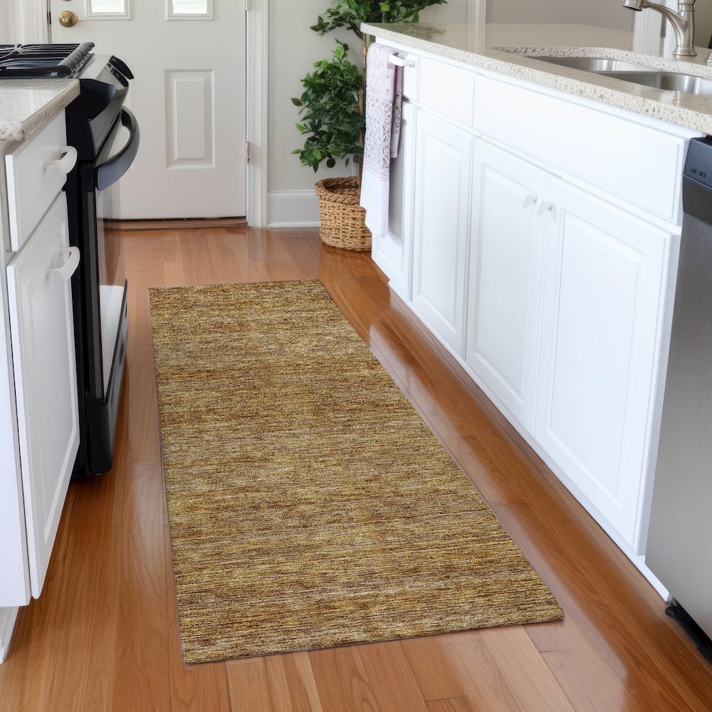 Luxury Washable Indoor/Outdoor Soft Essentials SE1 Gold 2'3" x 7'6" Runner Rug. Picture 5