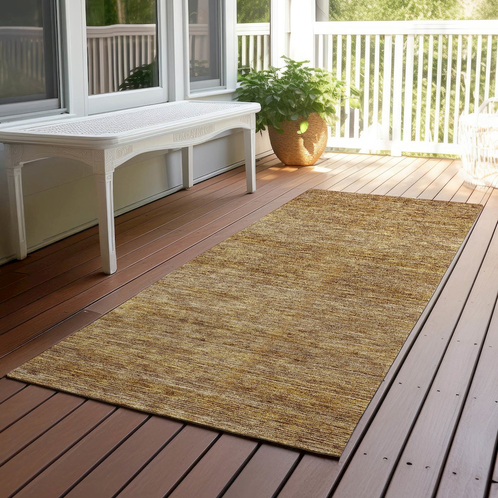 Luxury Washable Indoor/Outdoor Soft Essentials SE1 Gold 2'3" x 7'6" Runner Rug. Picture 6