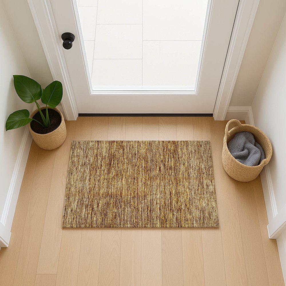 Luxury Washable Indoor/Outdoor Soft Essentials SE1 Gold 1'8" x 2'6" Rug. Picture 5