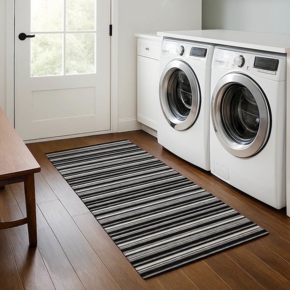 Luxury Washable Indoor/Outdoor Soft Essentials SE2 Black 2'3" x 7'6" Runner Rug. Picture 5