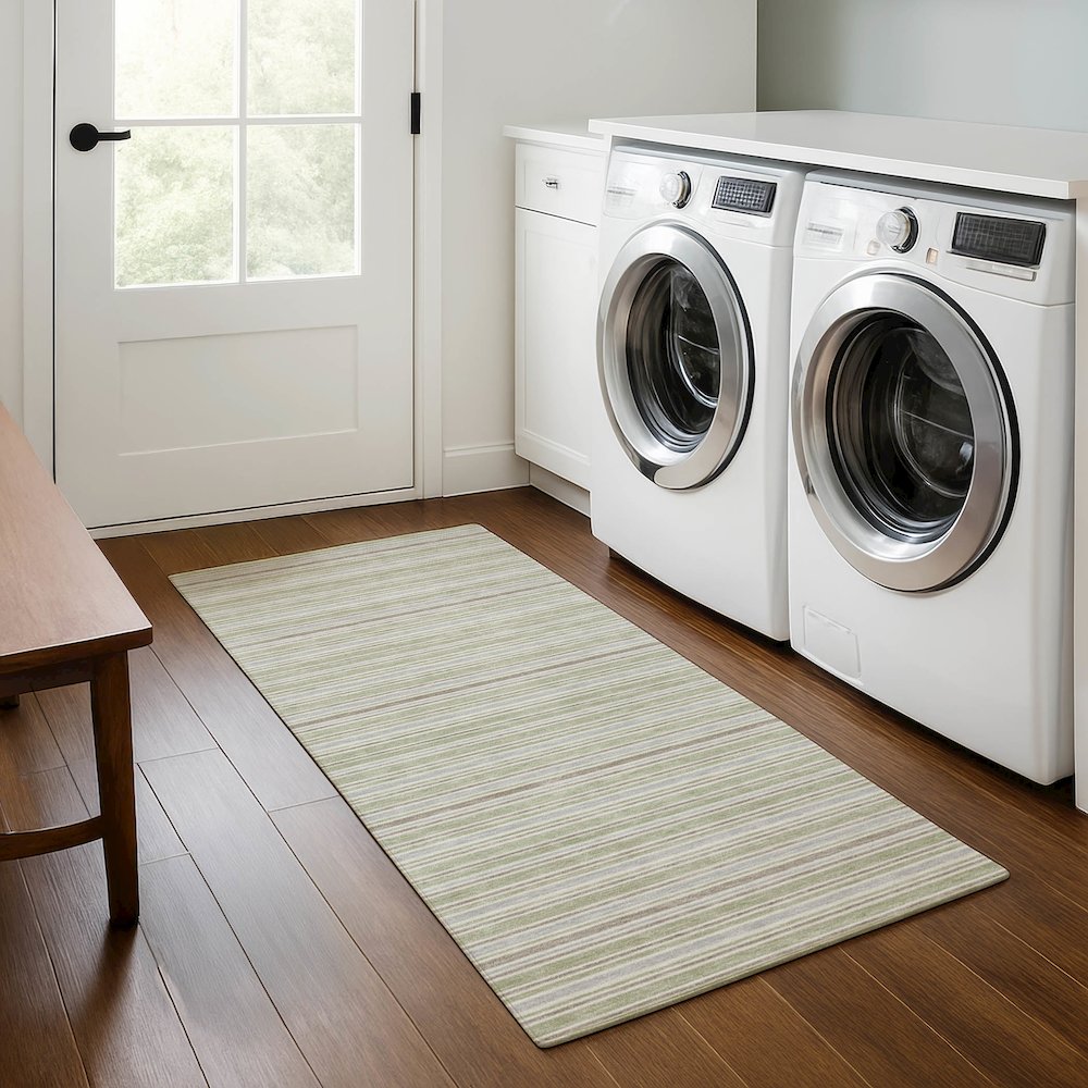 Luxury Washable Indoor/Outdoor Soft Essentials SE2 Green 2'3" x 7'6" Runner Rug. Picture 5