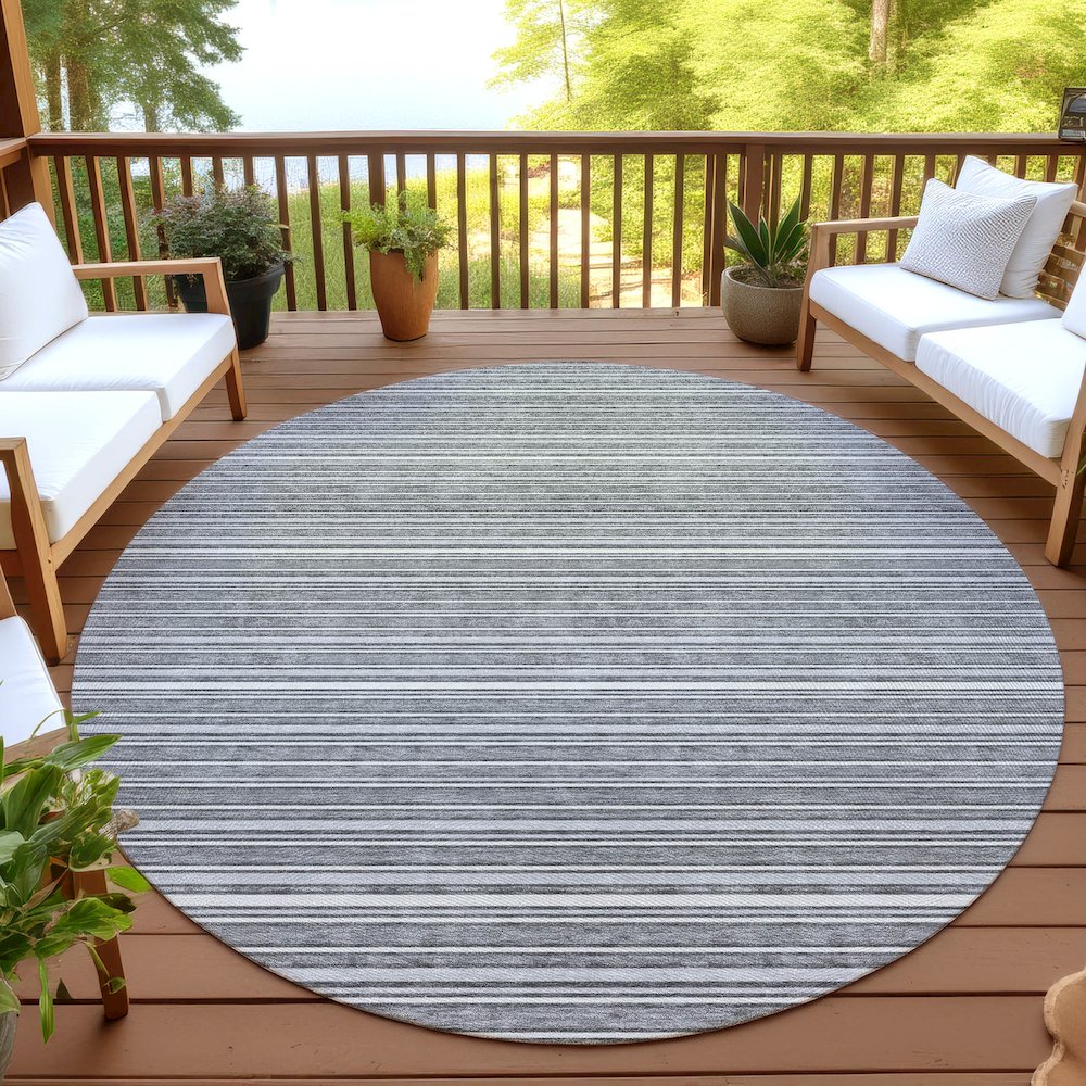Luxury Washable Indoor/Outdoor Soft Essentials SE2 Gray 8' x 8' Rug. Picture 6