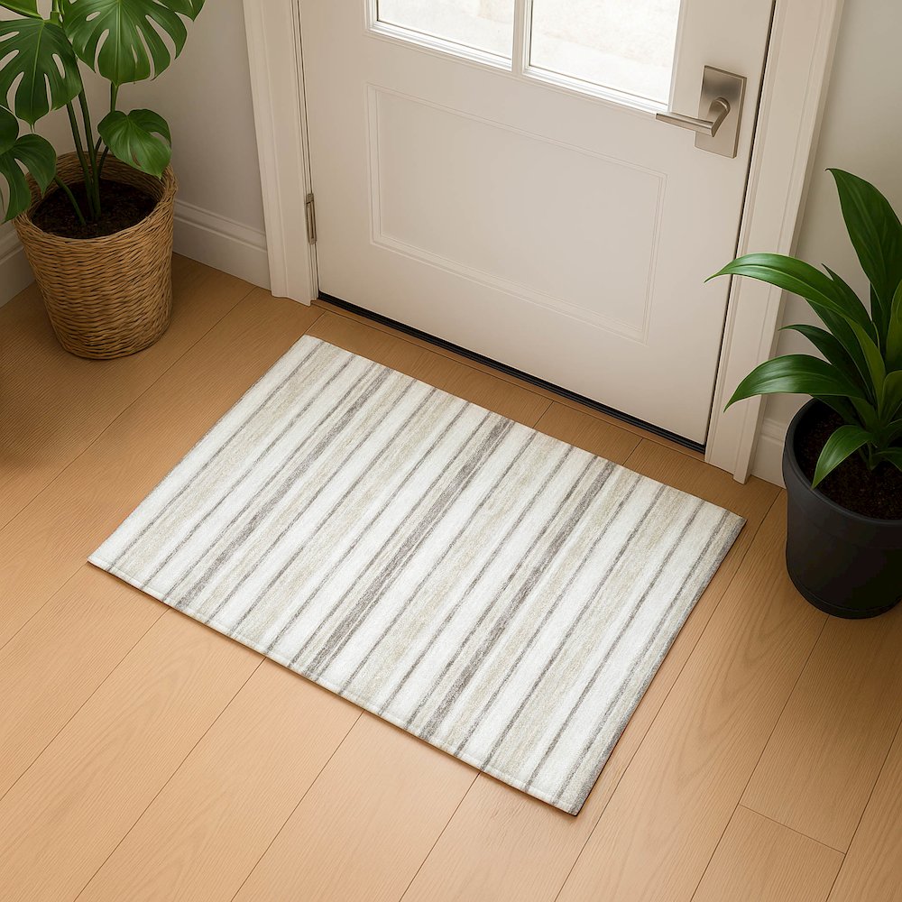 Luxury Washable Indoor/Outdoor Soft Essentials SE2 Ivory 1'8" x 2'6" Rug. Picture 5