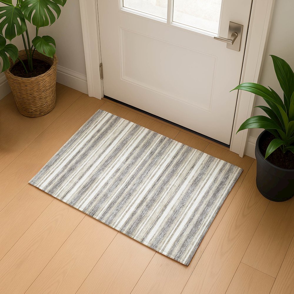 Luxury Washable Indoor/Outdoor Soft Essentials SE2 Brown 1'8" x 2'6" Rug. Picture 5