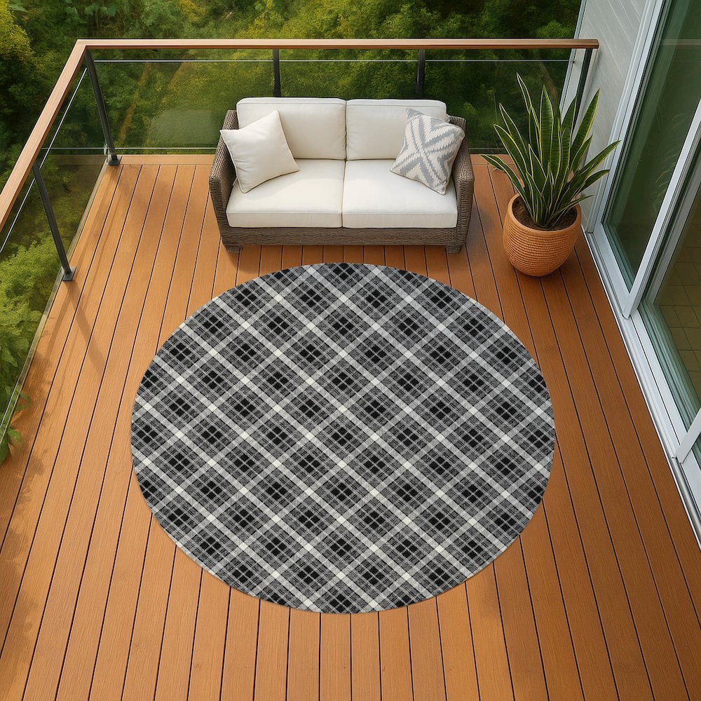 Luxury Washable Indoor/Outdoor Soft Essentials SE3 Black 8' x 8' Rug. Picture 6