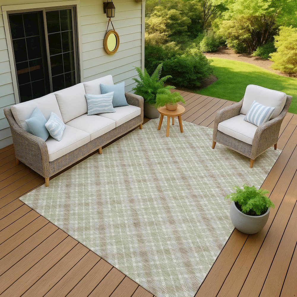Luxury Washable Indoor/Outdoor Soft Essentials SE3 Green 1'8" x 2'6" Rug. Picture 6