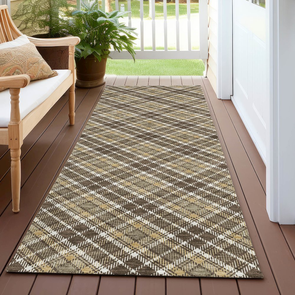 Luxury Washable Indoor/Outdoor Soft Essentials SE3 Brown 2'3" x 7'6" Runner Rug. Picture 6