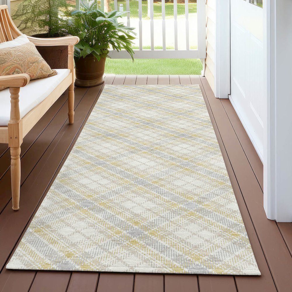 Luxury Washable Indoor/Outdoor Soft Essentials SE3 Gold 2'3" x 7'6" Runner Rug. Picture 6