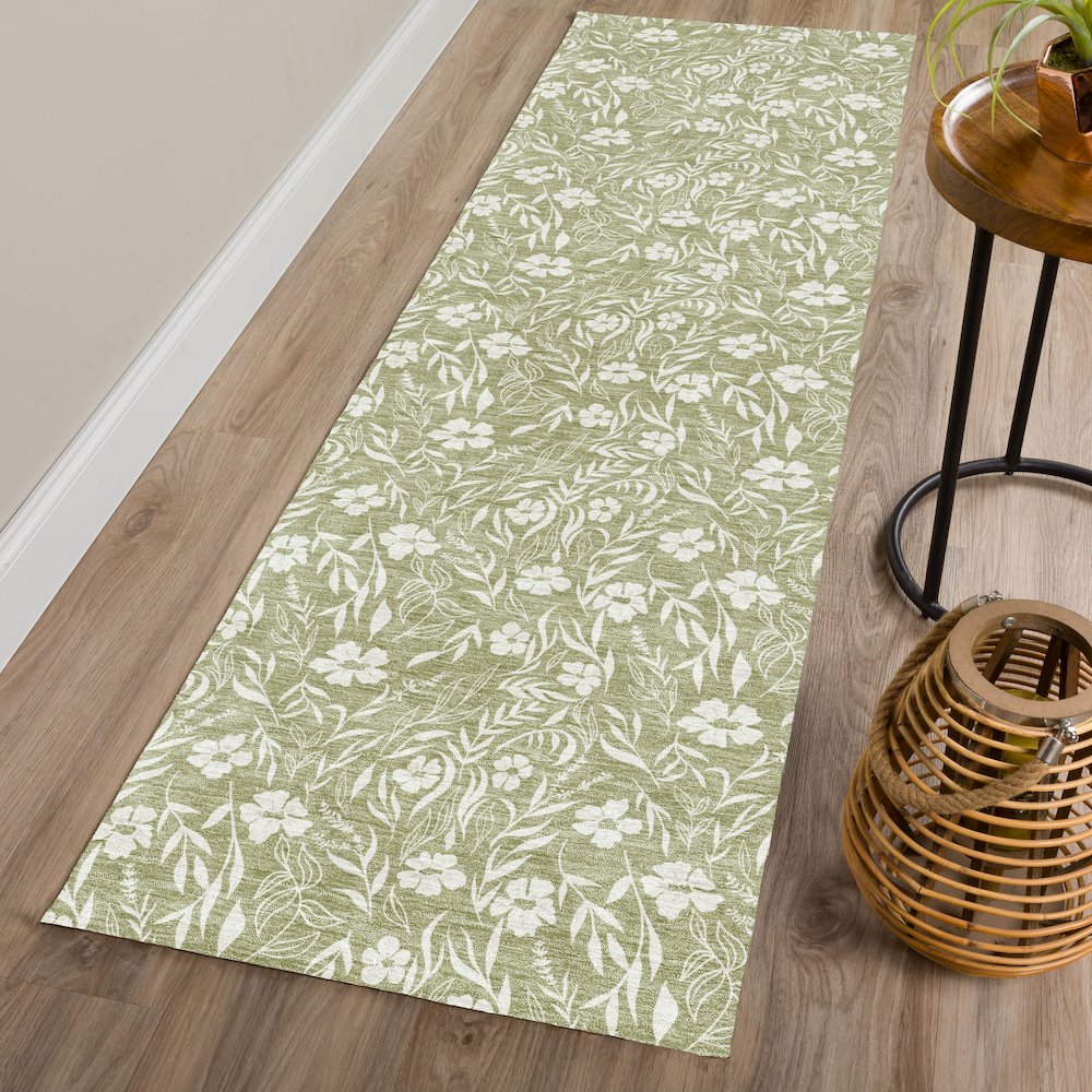 Luxury Washable Indoor/Outdoor Soft Essentials SE4 Green 2'3" x 7'6" Runner Rug. Picture 5