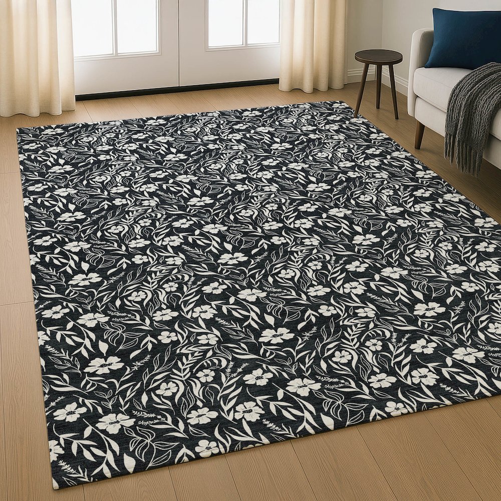 Luxury Washable Indoor/Outdoor Soft Essentials SE4 Black 2'6" x 3'10" Rug. Picture 5
