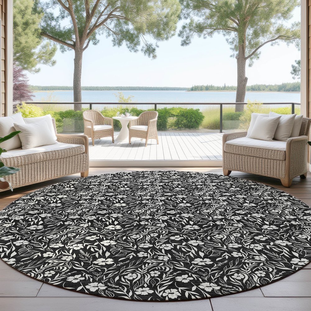 Luxury Washable Indoor/Outdoor Soft Essentials SE4 Black 8' x 8' Rug. Picture 6