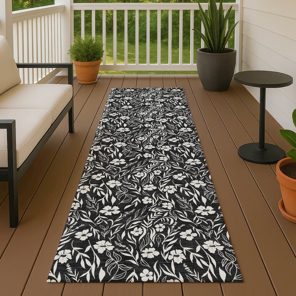 Luxury Washable Indoor/Outdoor Soft Essentials SE4 Black 2'3" x 7'6" Runner Rug. Picture 6