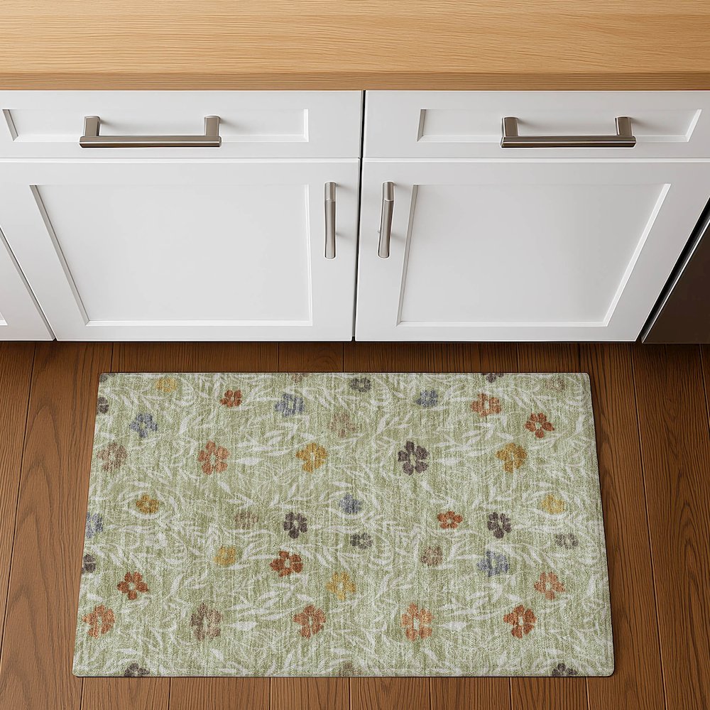 Luxury Washable Indoor/Outdoor Soft Essentials SE4 Green 1'8" x 2'6" Rug. Picture 5