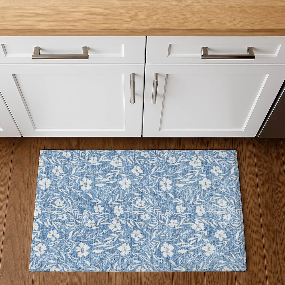 Luxury Washable Indoor/Outdoor Soft Essentials SE4 Blue 1'8" x 2'6" Rug. Picture 5