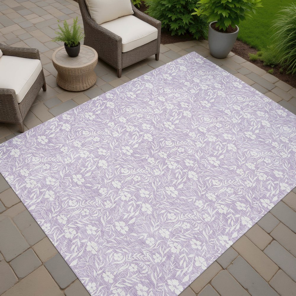 Luxury Washable Indoor/Outdoor Soft Essentials SE4 Purple 1'8" x 2'6" Rug. Picture 6