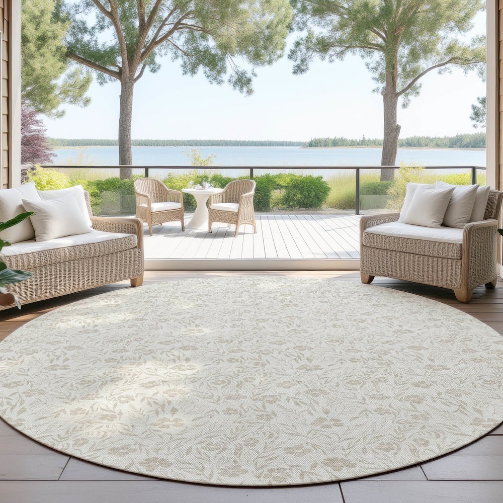 Luxury Washable Indoor/Outdoor Soft Essentials SE4 Ivory 8' x 8' Rug. Picture 6