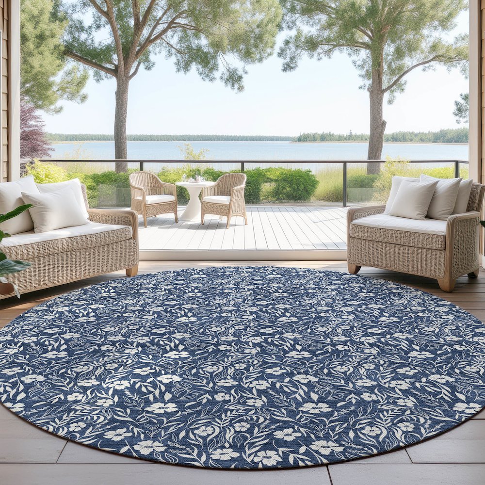 Luxury Washable Indoor/Outdoor Soft Essentials SE4 Blue 8' x 8' Rug. Picture 6