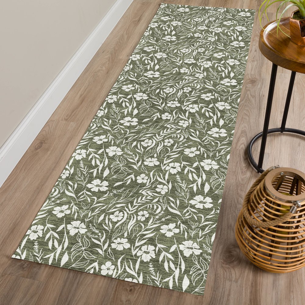 Luxury Washable Indoor/Outdoor Soft Essentials SE4 Green 2'3" x 7'6" Runner Rug. Picture 5