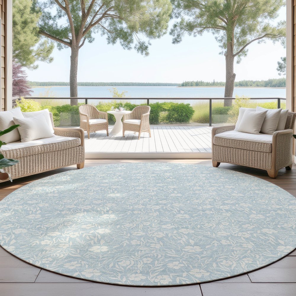Luxury Washable Indoor/Outdoor Soft Essentials SE4 Blue 8' x 8' Rug. Picture 6