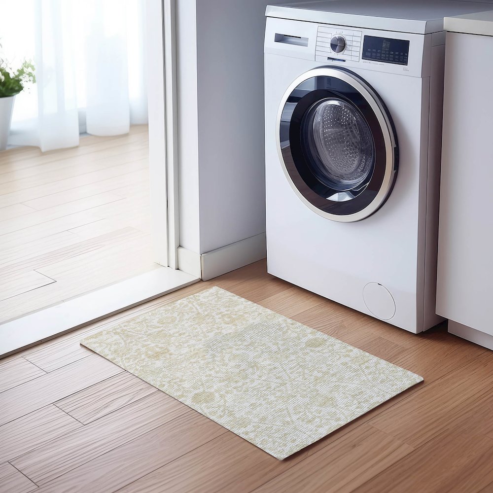 Luxury Washable Indoor/Outdoor Solace Ivory 1'8" x 2'6" Rug. Picture 5