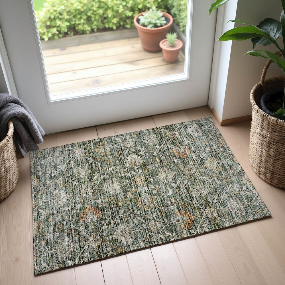 Indoor/Outdoor Silk Road Basil 1'8" x 2'6" Rug. Picture 5