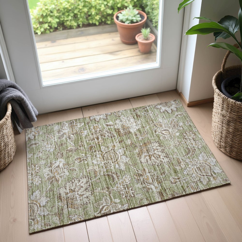 Indoor/Outdoor Silk Road Aloe 1'8" x 2'6" Rug. Picture 5