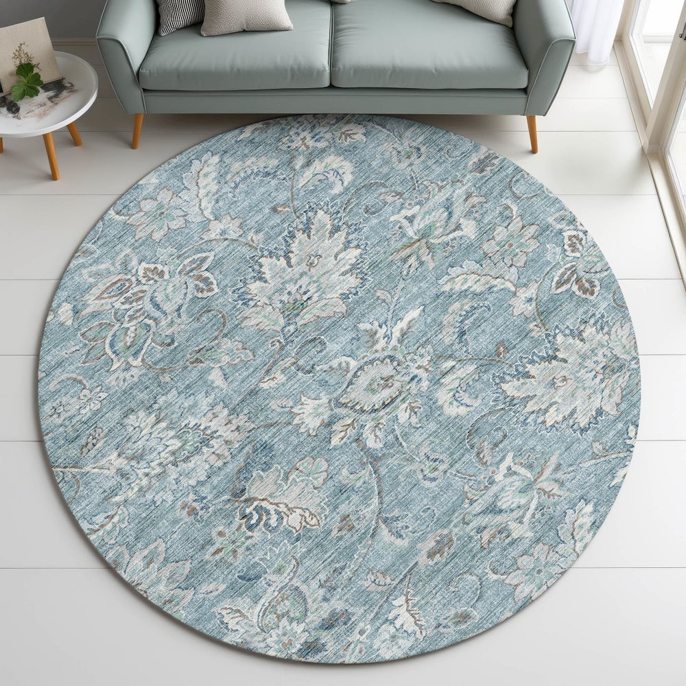Indoor/Outdoor Silk Road Baltic 8' x 8' Round Rug. Picture 5